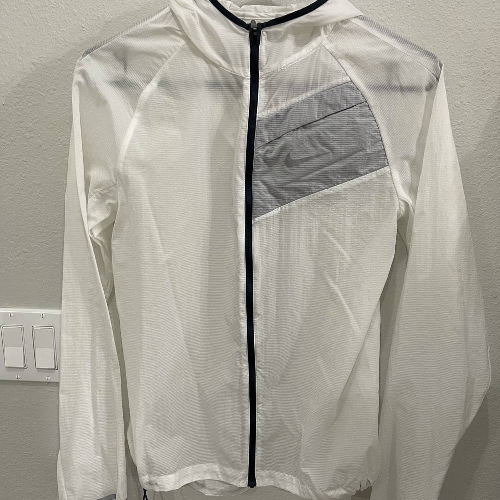 Women’s Nike Windbreaker Jacket